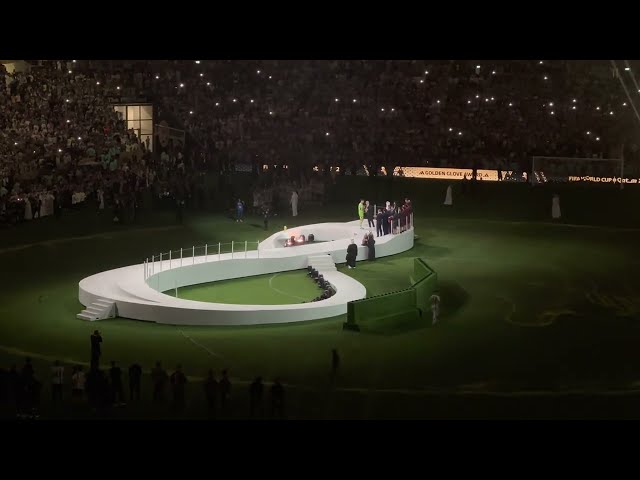2022 Qatar World Cup Final | Emiliano Martinez receives Golden Glove award