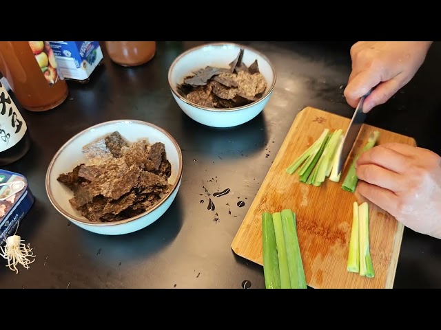 Lesson 2-5 Culinary Harmony: The Seaweed Soup Lecture and the Philosophy of Total Utilization 葱花紫菜汤