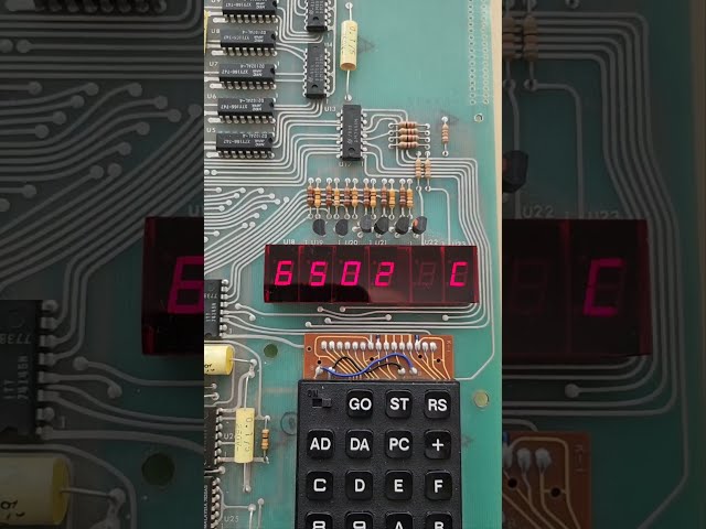 KIM-1 – My First Steps with the 6502 Microprocessor