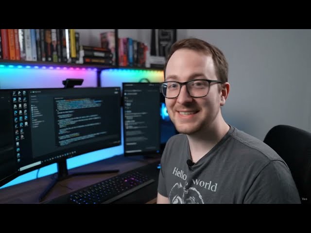 Python Developer Says “Hello, World” in Style 👨‍💻💬 #shorts