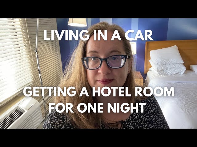 Living in a Car || Having No Pain is Glorious and in this video I wear lipstick