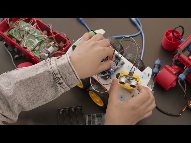 Partes de una placa de Arduino UNO