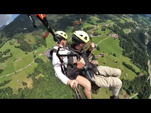 #paragliding   in #austria  #adrenalinerush #gym #redbull 