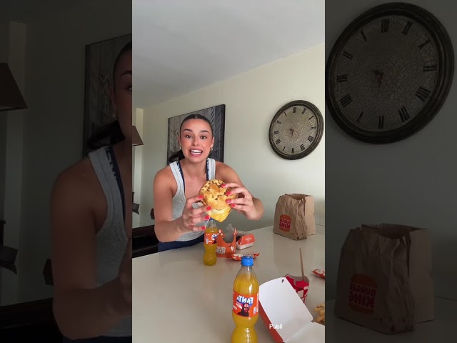 Ad. I'm so excited!!!! My mom and sister react to my (the best) meal at @Burger King Spain