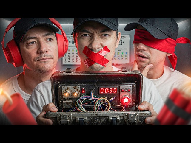 DEFUSING a BOMB while DEAF, BLIND, and MUTE!! 🤣🤯 (Bombanana)
