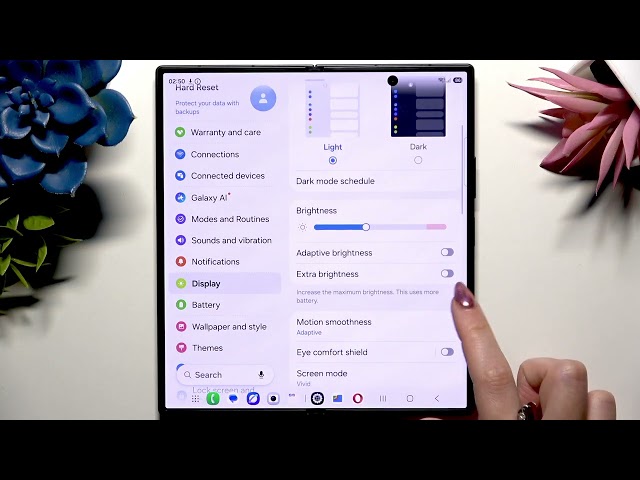 SAMSUNG Galaxy Z Fold 8 Ultra – How to Change Screen Refresh Rate