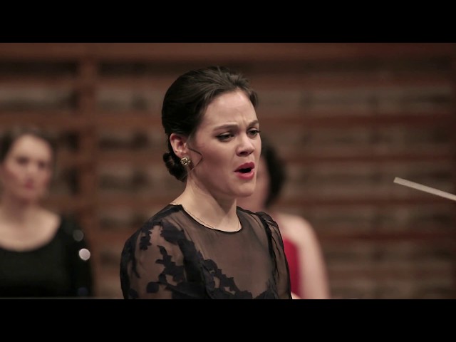 Regula Mühlemann performs Mozart c-Moll Messe - Et incarnatus est