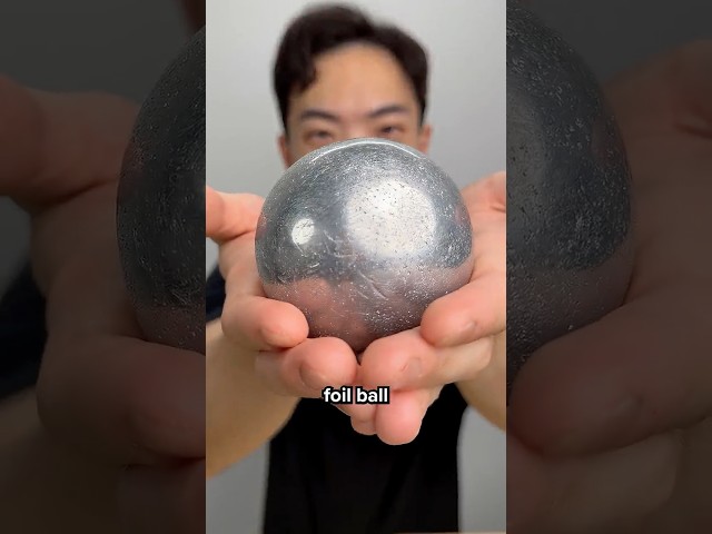 Haciendo una bola de papel aluminio japonesa perfecta