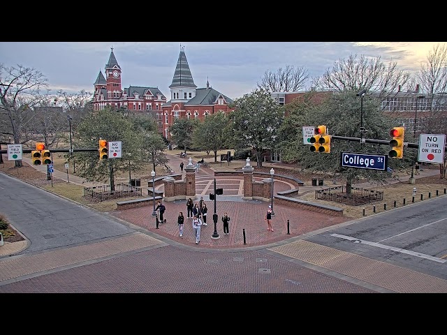 City of Auburn Toomer's Corner Webcam