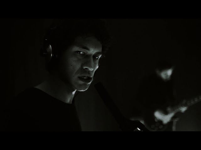 Talk To Her – Away/Afraid [Live Session @ Studio 2]