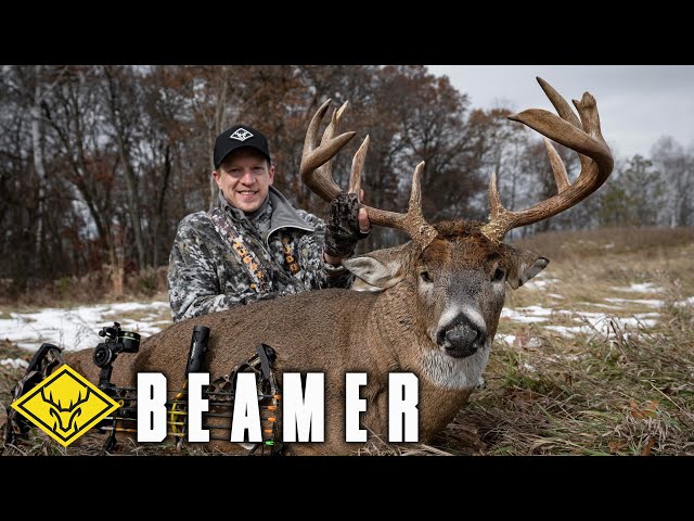 The Hunt for BEAMER | An 8.5 year old Legendary SWAMP BUCK...