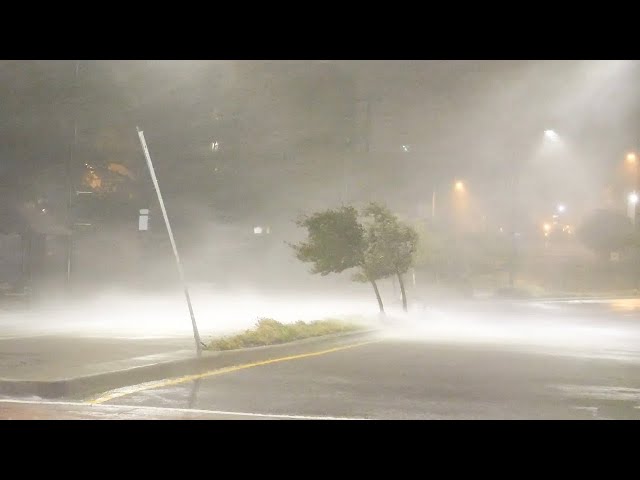 Eliminate Insomnia vs Stress To Fall Asleep Fast With Terrible Hurricane And Powerful Thunder Sounds