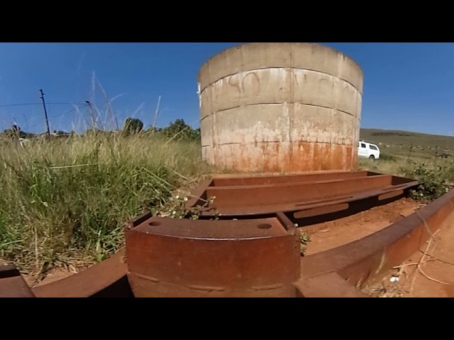 Broken water infrastructure in Thaba Chweu (360 video)