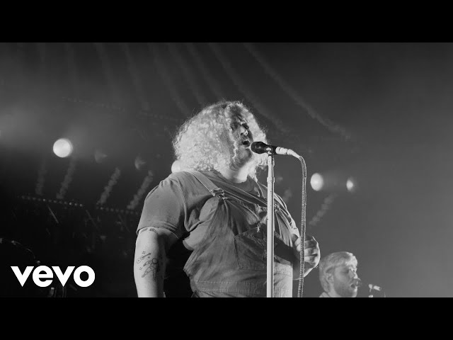TALK - A Little Bit Happy (Live)