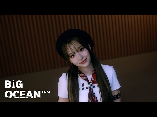 iii 'Forbidden Midnight (Real ver.)' M/V