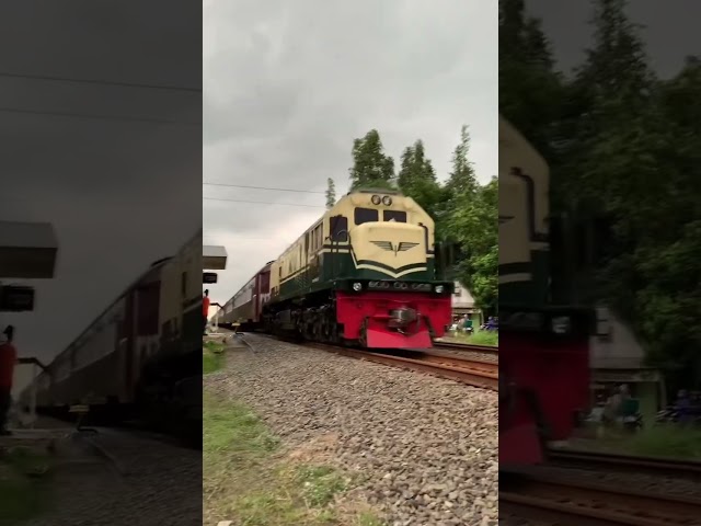 JAVA PRIORITY VINTAGE 🔥🔥#railfans #keretaapi #keretaapiindonesia #vintage #shorts