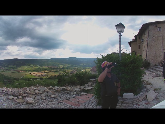 Campi di Norcia con le Local Guides a 360°