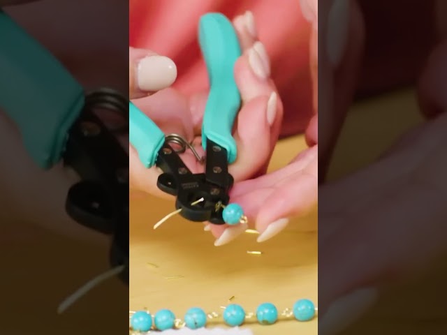 This tutorial will blow your mind!🤯 #jewelrymaking #bracelettutorial #craftingsupplies