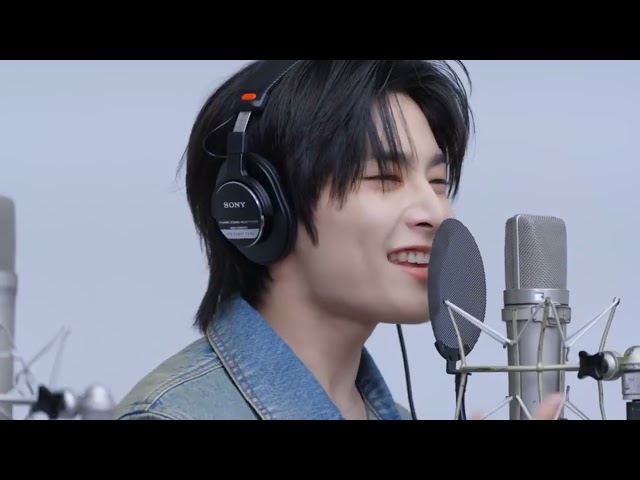 Stray Kids Chk Chk Boom ~ First Take