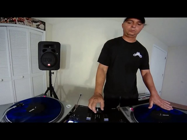 DJ TK 360 INTERACTIVE SCRATCH SESSION
