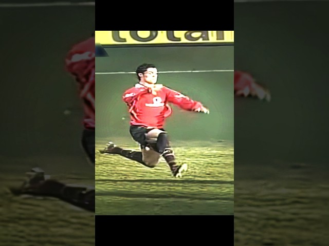 Moments before destroying 💀 #shorts #football #ronaldo #cristianoronaldo #footballedits