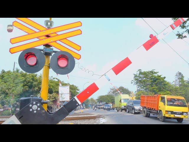 Suara Palang Kereta Api Baru Perlintasan KA Citarik Pos JPL 122