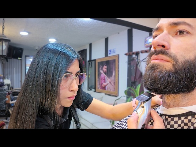 23 Years Old Barbershop Owner SKILLED Beard Trim & Shave – Bogotá 🇨🇴