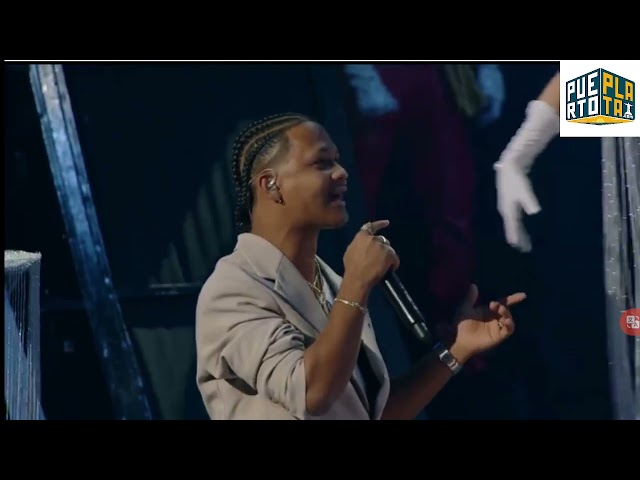 Presentación de Dalvin la melodía y urbano remix ￼ premios soberano, 2026 ￼