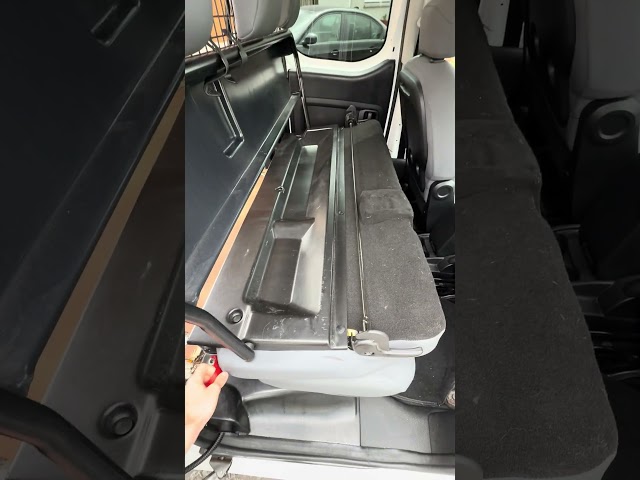 Peugeot, PARTNER, Panel Van, 2015, Manual, 1560 (cc) folding seats