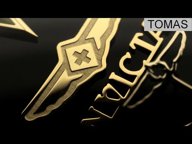 Invicta Pro Diver macro close up