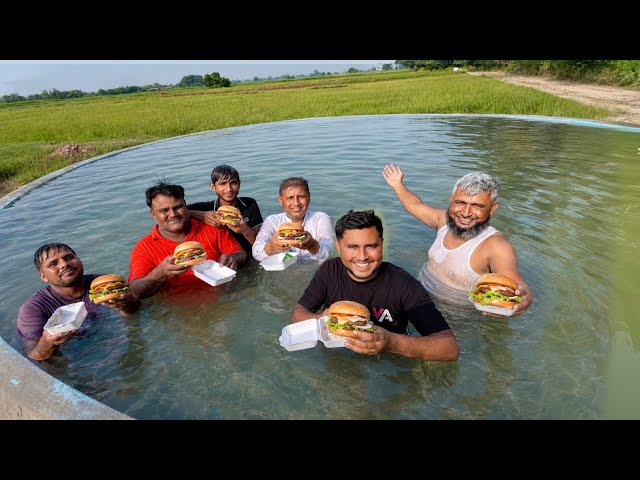 Burger Party in Swimming Pool 🤤😍