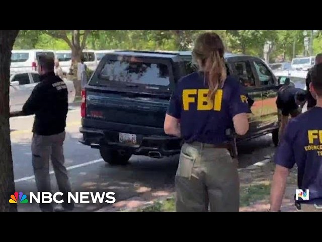FBI agents search Sen. Graham’s DC home