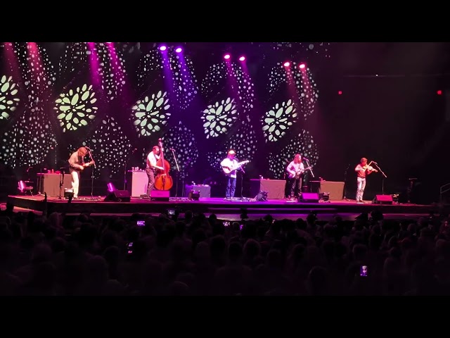 4.14.26 • Nutshell/Alice in Chains • Billy Strings Greensboro 