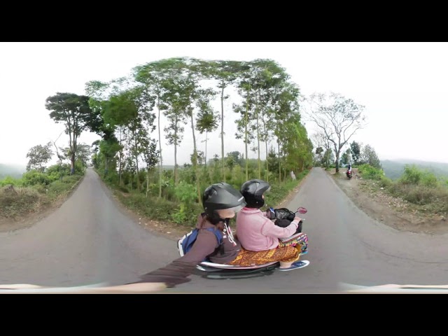 Road to the Volcano  Bromo Tengger Semeru National Park  Indonesia  VR 360°