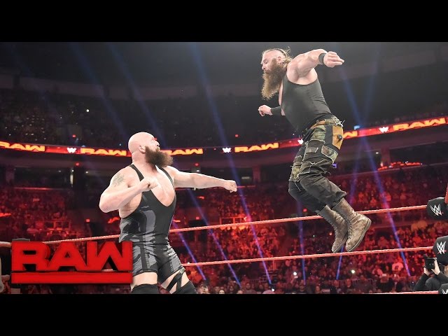 Ring Collapses during Big Show vs. Braun Strowman: Raw, April 17, 2017