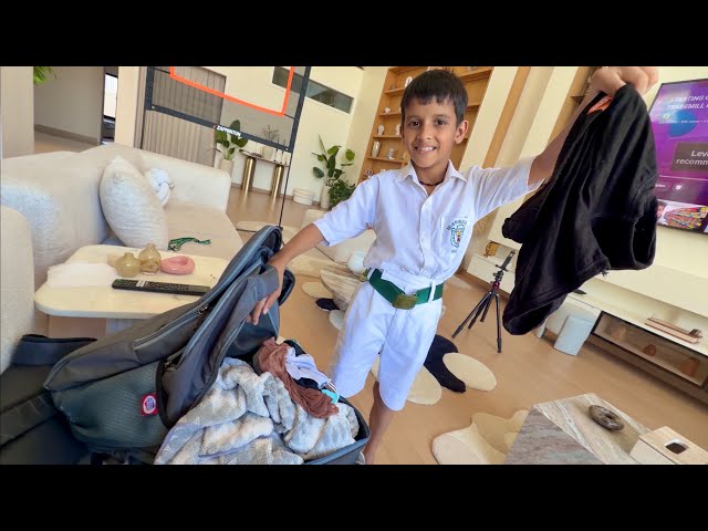 Kunali K School Bag Se Kaccha Nikla 😲
