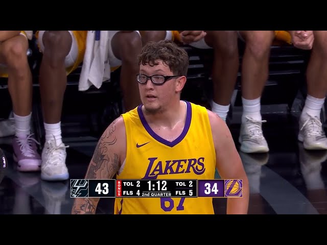 Los Lakers encontraron a su nuevo centro… Milk Chamberlain 🔥