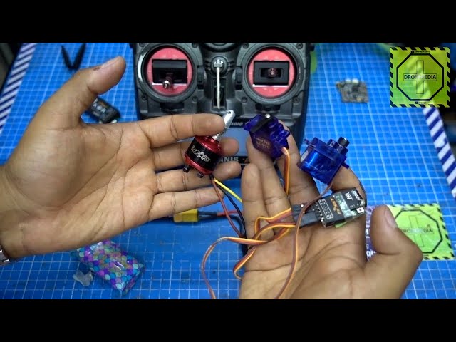 I answer the most basic questions about radio control, for drones, cars, planes, etc. | DRONEPEDIA