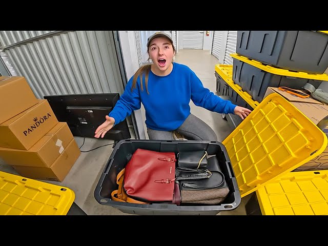 $500 Gamble on a Blind Storage Unit Auction!
