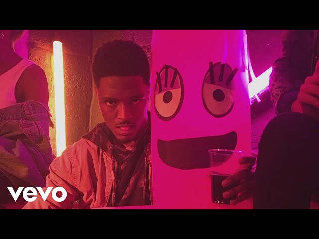CLiQ - Wavey (Official Video) ft. Alika