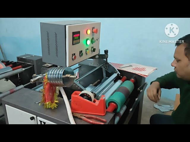 Aluminium foil rewinding machine
