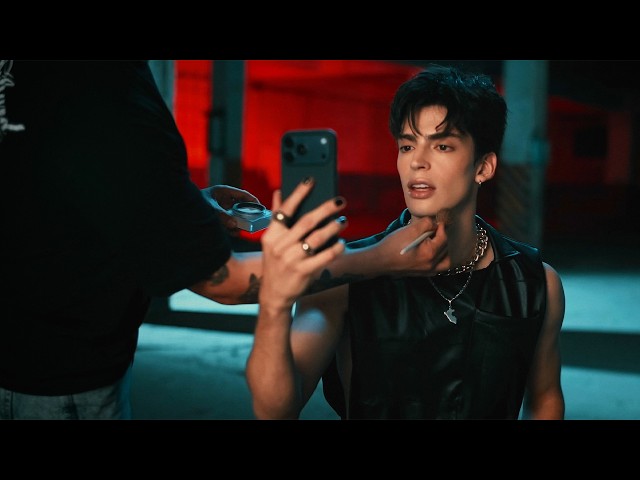 Santiago Cisneros, Scripta - 'DDASHI' MV