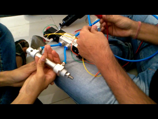 KJSIEIT ROBOCON 2015 || SALUTE TO PARENTHOOD || Test Video #12