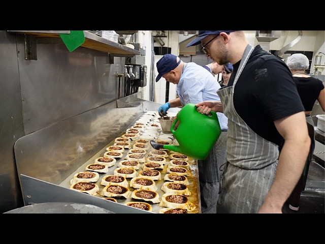 Inside a 100 Year Old London Pie & Mash Shop - 5th Generation Continues the Legacy