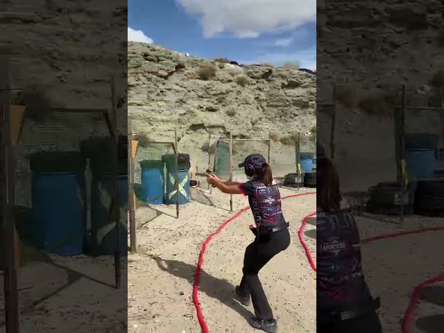 Lorena Ballesteros: campeona de tiro en la modalidad IPSC y policía nacional
