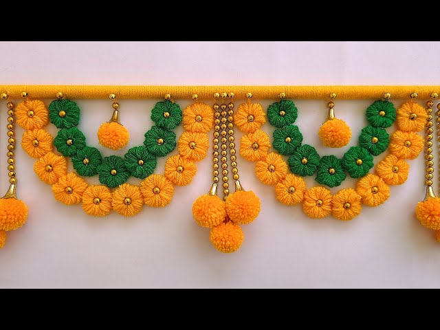 ¡Nueva idea de diseño para toran! Fácil de colgar en la puerta - Decoración de lana - Decoración ...