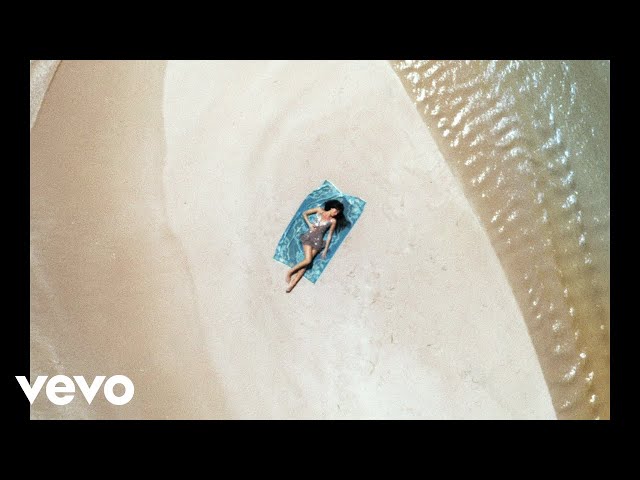 Aitana - 6 DE FEBRERO (Video Oficial)