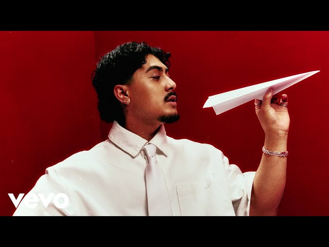 Preston Pablo - Dive (Lyric Video)