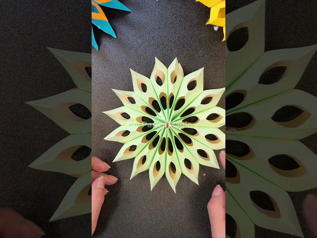 🌟Easy 3D Paper Snowflake You'll Want to Make Again ✂️✨ #snowflake #shorts