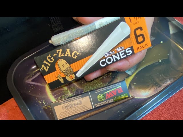ZIG-ZAG Ultra Thin Pre Rolled Paper Cones